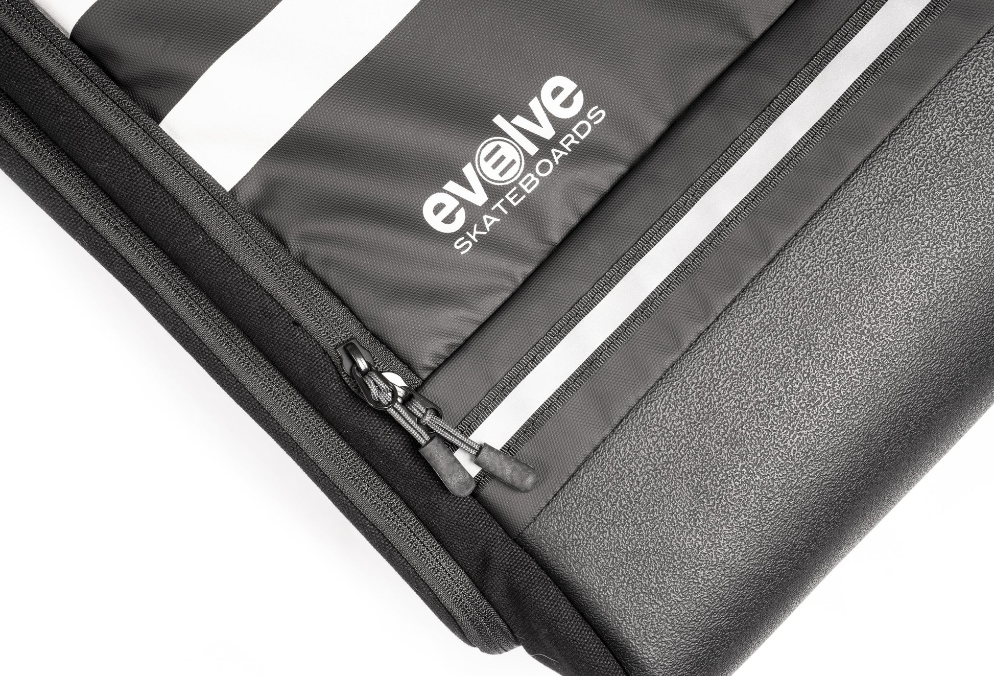 Mochila - Evolve Skateboards - Evolve Skateboards EspañaComponente AccesorioEvolve Skateboards EspañaEvolve Skateboards EspañaACEVPBBL00Mochila - Evolve Skateboards