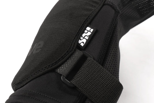 Rodilleras Evolve iXS Flow Evo - Evolve Skateboards EspañaProtecciónEvolve Skateboards EspañaEvolve Skateboards EspañaACIXSKNBLMD - 1Rodilleras Evolve iXS Flow EvoTALLA M